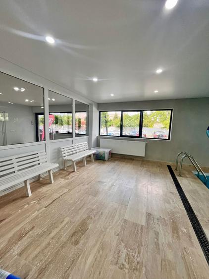Bazin de inot /afacere la cheie/ randament 8 %