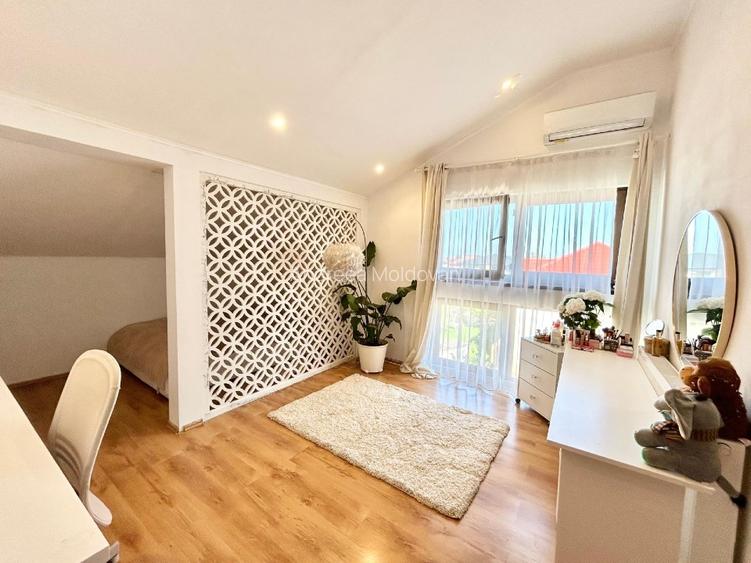 Vila Premium P+1+M in Odaile/Otopeni - 365 mp suprafata utila, 900 mp teren - 3