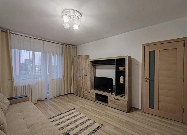 Ap2 cam Podu Ros, renovat, mobilat si utilat!