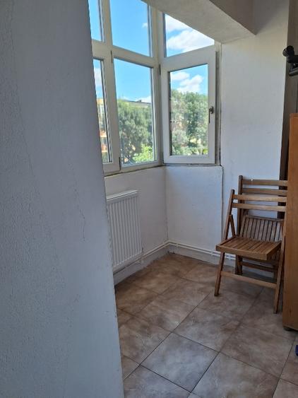Inchiriez garsoniera spatioasă