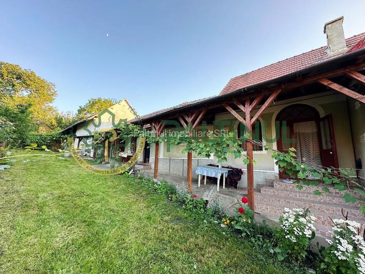 Casă și Teren Generos în Sibiu,  Armeni, Comuna Loamneș - 2