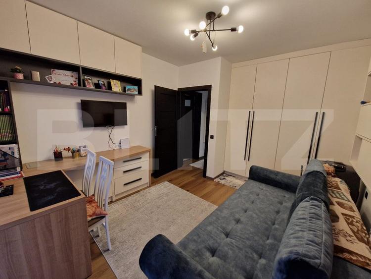 Apartament 3 camere, 82 mp, 2 terase, parcare, zona Frunzișului