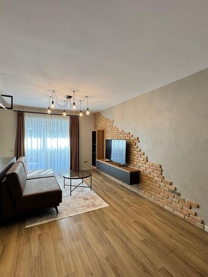 Apartament modern de închiriat