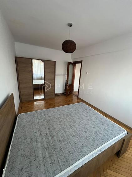 De inchiriat apartament 2 camere in centru