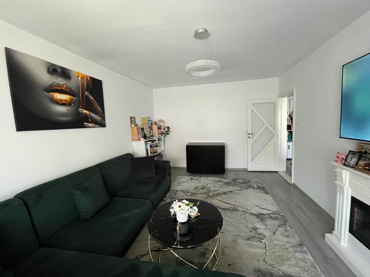 Apartament 3 camere 70mp Dva Nord ultrafinisat-moblat 105.000eur neg