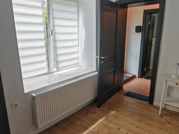 Apartament 4 camere renovat, 3 unitati regim hotelier zona Centrul Istoric