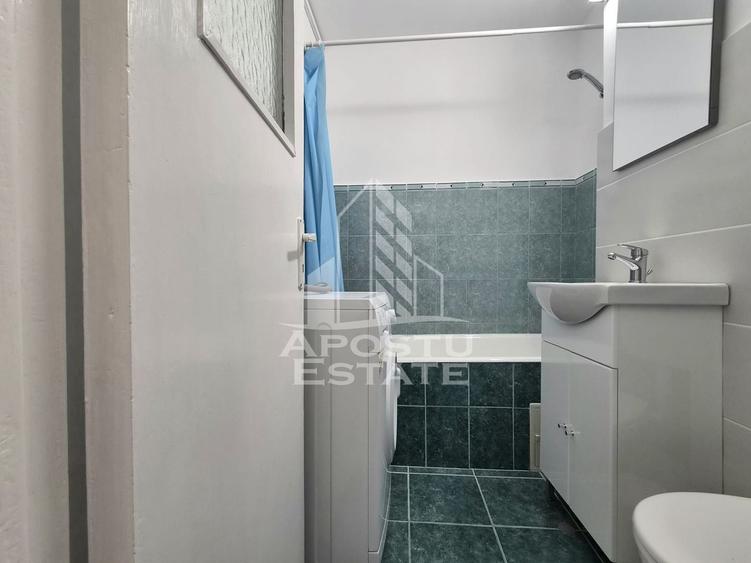 Apartament cu o camera,zona Micalaca