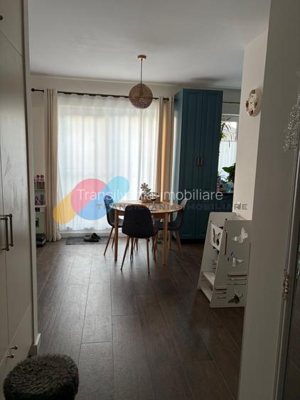 Apartament 3 camere, 72 mp + 2 terase, parcare și boxă, Chinteni