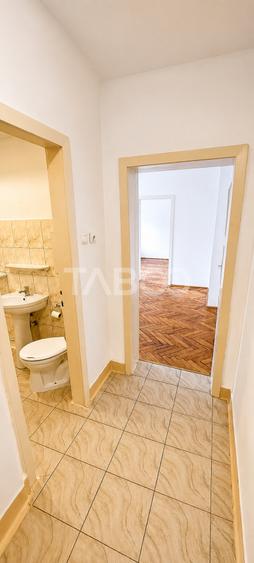 Apartament 2 camere etaj intermediar cu balcon zona Horea Centru