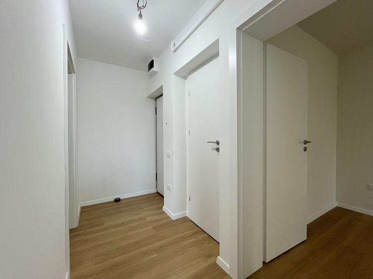Apartament cu 3 camere, Ultracentral