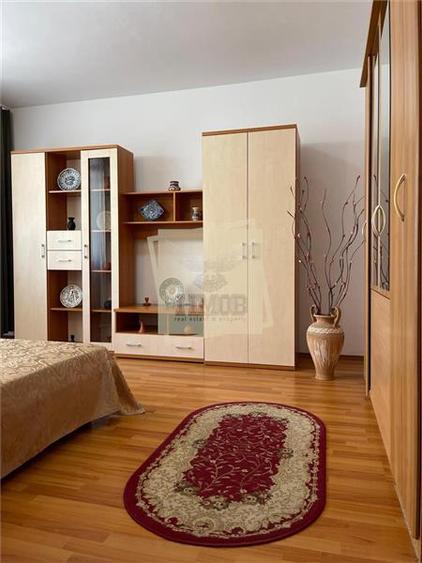 Apartament 2 camere cu balcon si parcare zona Calea Dumbravii