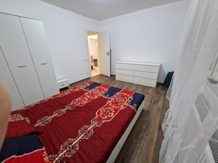 Brancoveanu-Imparatu Traian-Apartament de 3 camere-decomandat
