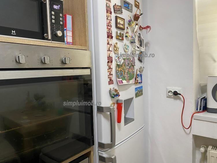 Apartament 2 camere renovat complet zona Armeneasca  centrala proprie