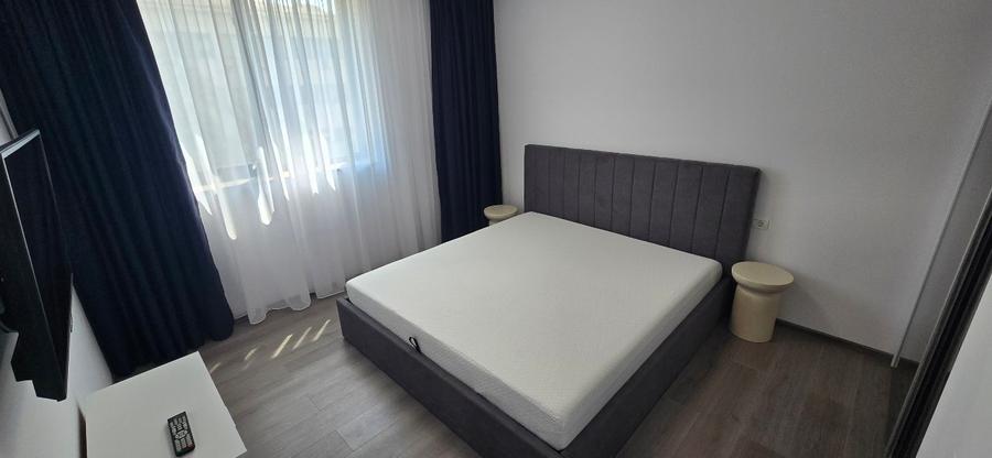 Inchiriez apartament 2 camere faleza nord, bdul Mamaia, intrare Mamaia