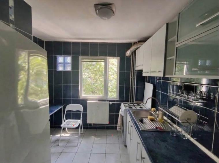 Apartament 3 camere zona verde, Militari, metrou Gorjului
