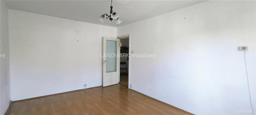 APARTAMENT DECOMANDAT, ZONA SOARELUI, VEDERE LA PADURICE, COMISION 0% - 14