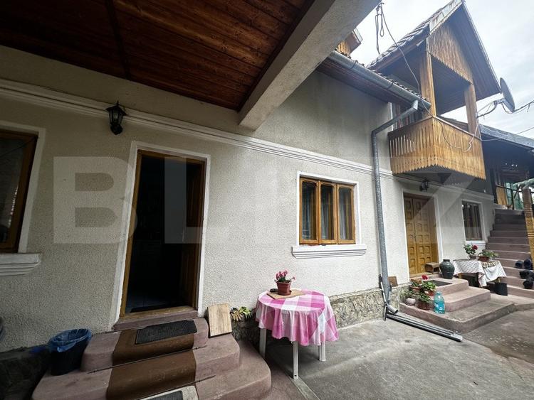 Pensiune turistica zona Runcu