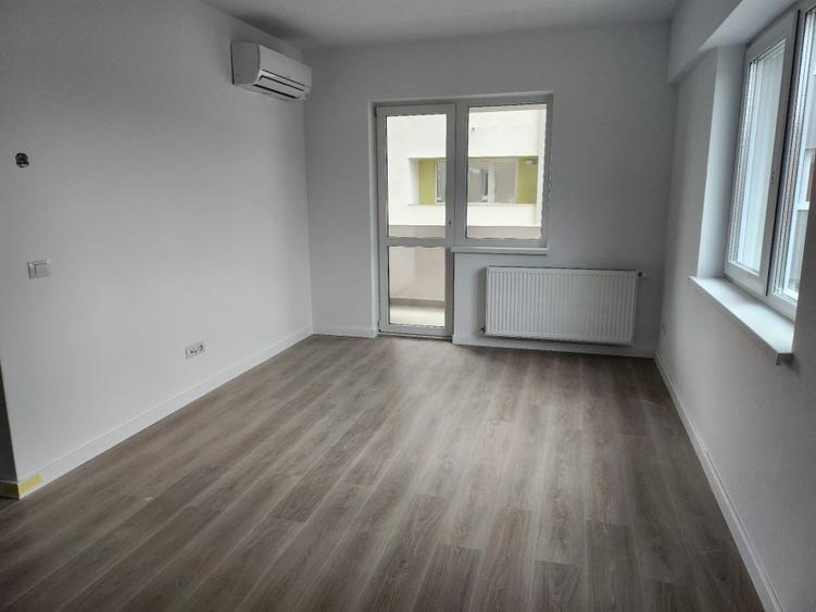 Bloc nou intabulat: 2 camere decomandat cu parcare, Alexandru-Dacia,cod:14276