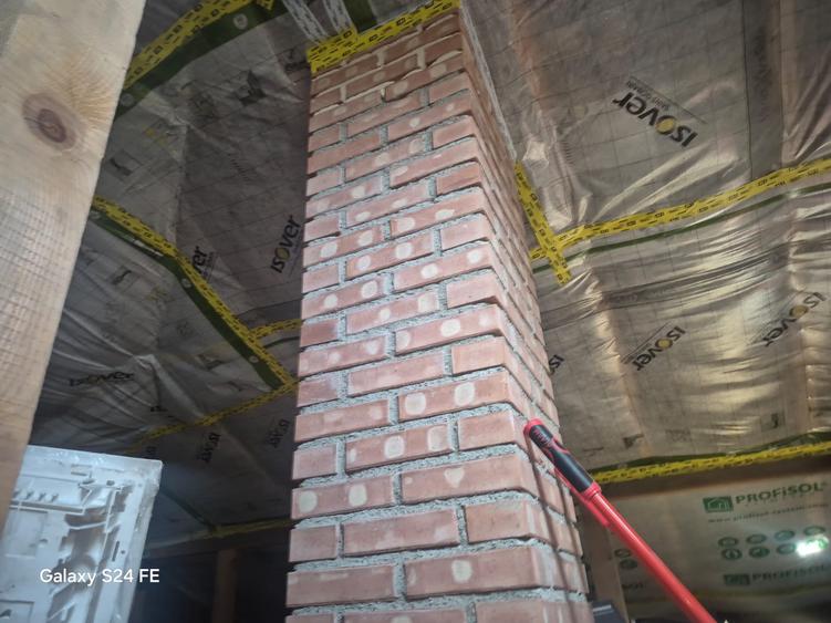Vilă cu teren de 1.500 mp – arhitectură modernă, spații spectaculoase – Dumbrava