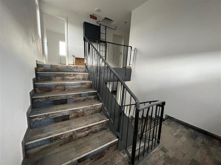 Lugoj, Pensiune 16 Cam., 850 Mp, Renovata Str. Principala