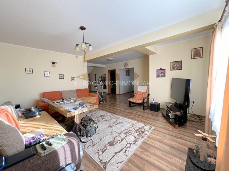 Vanzare 🏡 Vilă Deosebită P+M – Central Vânători (Galați) | Teren 1000 mp - 4