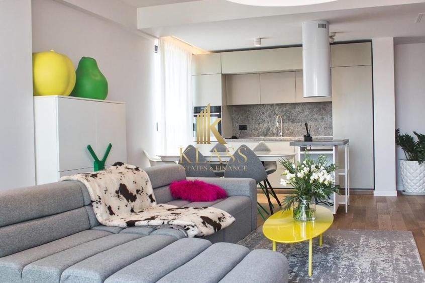 Apartament de inchiriat cu 3 camere + parcare subterana - One Herastrau Towers
