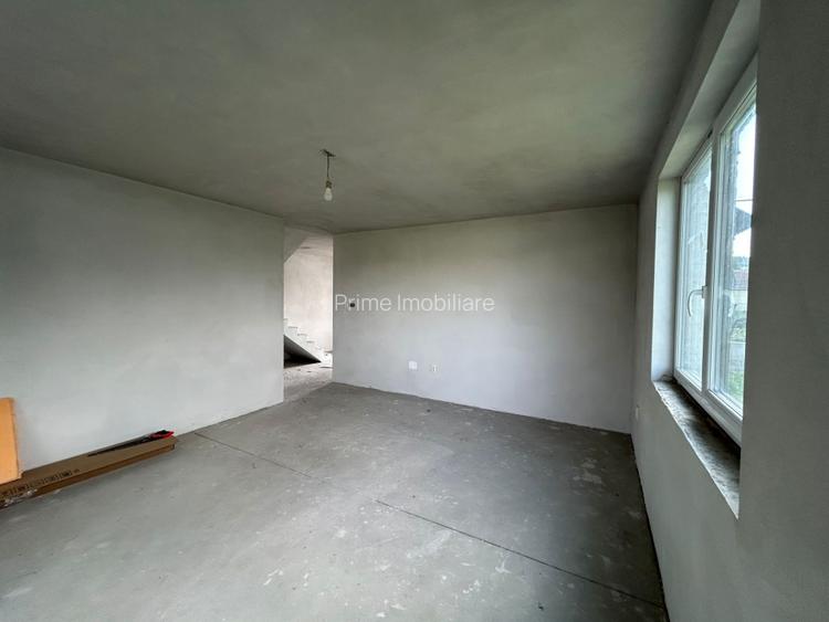 Casa de vanzare 136 mp, 820 teren , Zona Totoi - 5