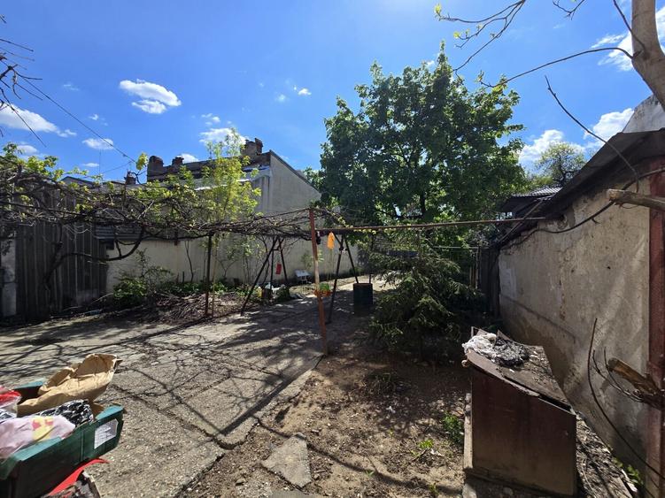 Teren 511 mp, pentru dezvoltare imobiliara, str Despot Voda nr 10