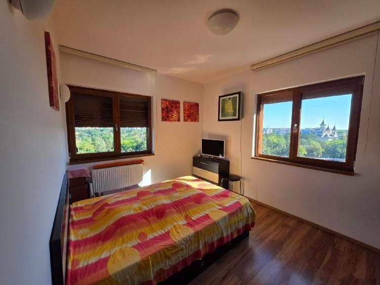 Particular vand apartament Tineretului bloc nou + garaj - comision 0%