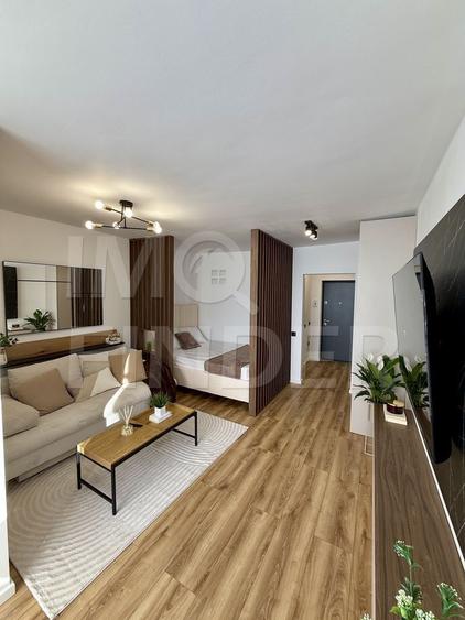Garsonieră renovată, mobilată nou, etaj 7/10 – Gheorgheni, str. Detunata