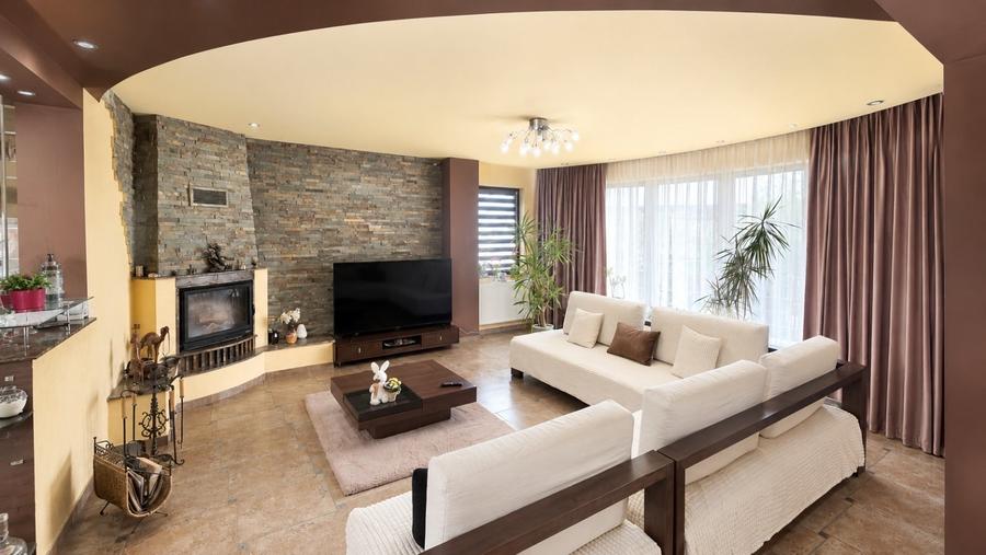 Vilă Premium Iasi Bucium – Plopii fără Soț, 7 Camere, 825 mp Teren, 330.000 €