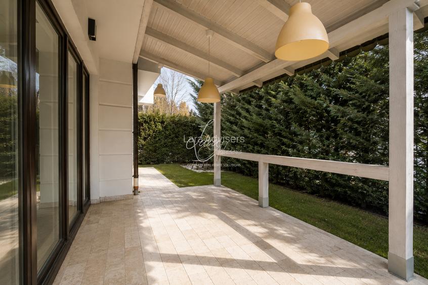 Vila renovata, 7 camere, Iancu Nicolae langa British School - 2