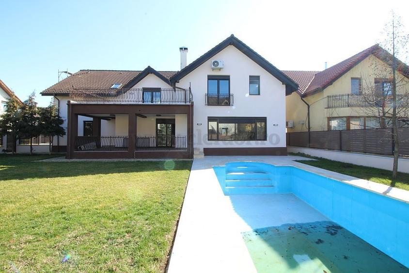 Vila Individuala cu Piscina in apropiere de Jolie Ville - Cambridge School