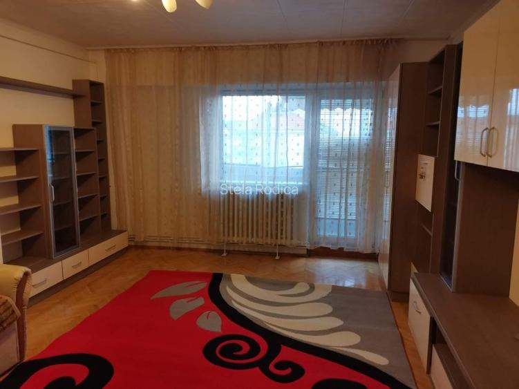 Apartament luminos mobilat