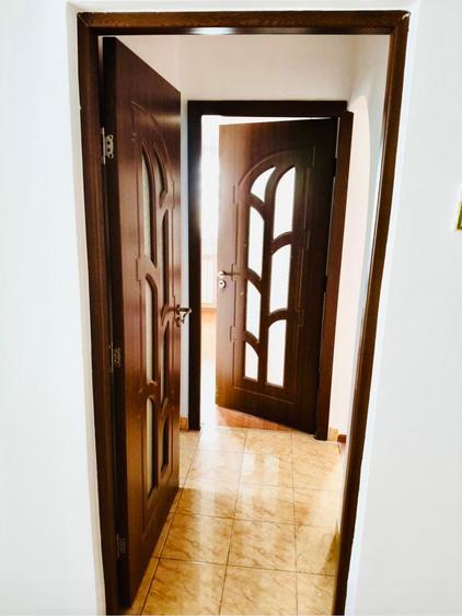 Vanzare apartament 4 camere in Micro 39 cu 2 balcoane