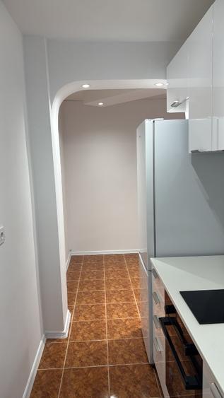 Garsoniera parter excelenta pentru cabinet psihologic sau birou nemobilata