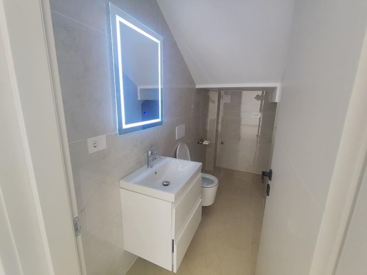 Casa tip duplex,finalizata,intabulata,acces asfaltat-Popas Pacurari,cod:161300