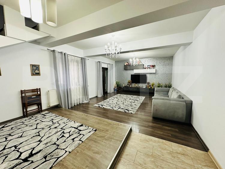 Casa 6 camere centru Miroslava, 240 mp utili, 600 mp de teren, lux