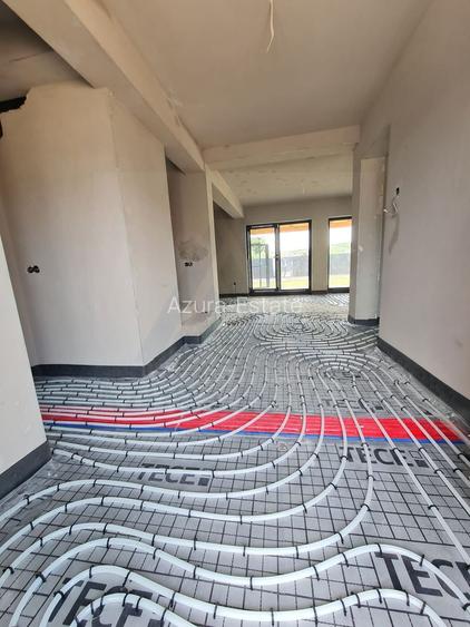Casa 4 camere 2 bai terasa acoperita si teren 334 mp in Sura Mare - 3