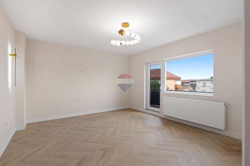 Apartament cu 3 camere Piata Mica