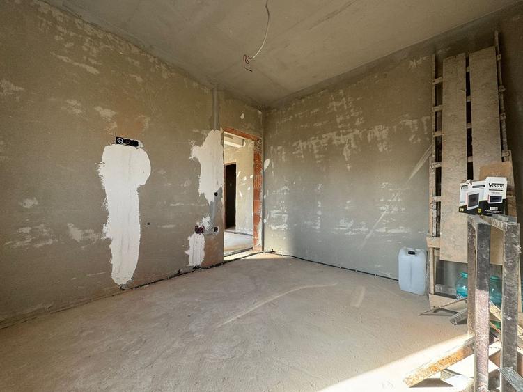 Casa pe nivel 90mp utili, 490 mp teren - Campenesti Apahida