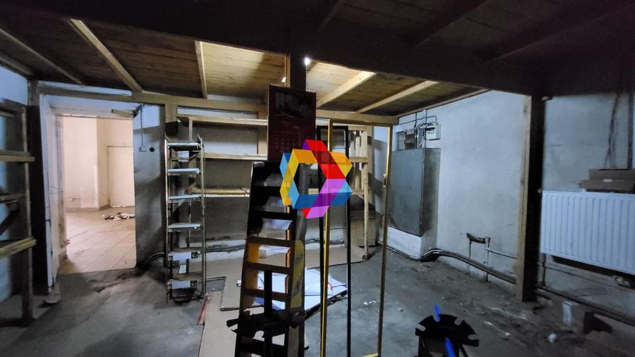 Spatiu comercial - 200 mp