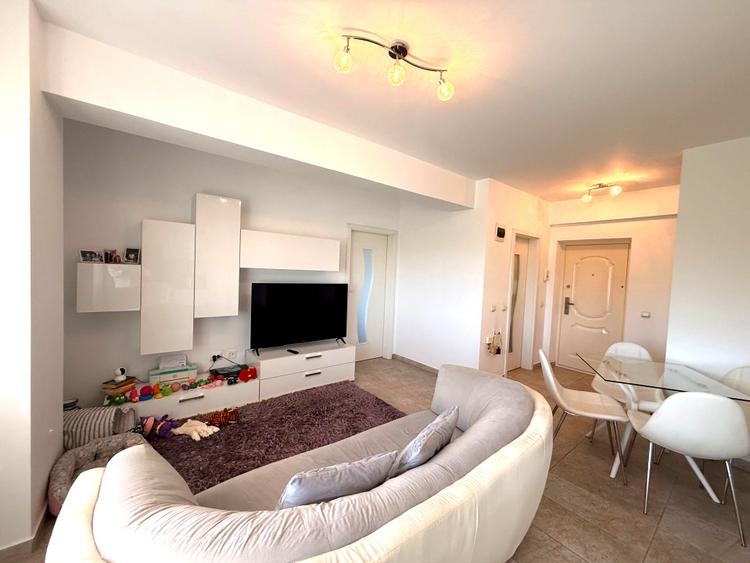 Apartament modern cu 2 camere - 50 MP - garaj privat și boxă - Nicolina CUG