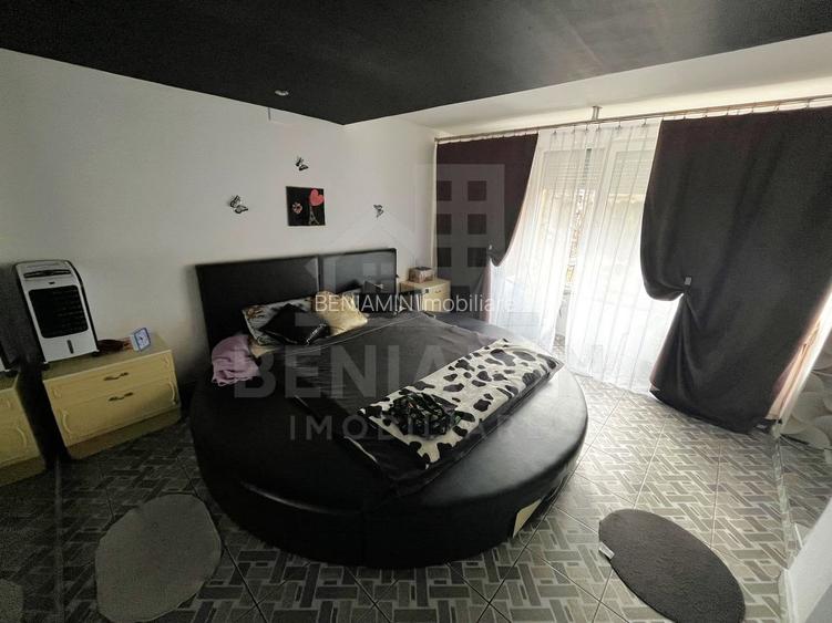 Casa Deosebita 3Camere 3Bai 1460mp Teren Garaj Piscina Bariera Valcii