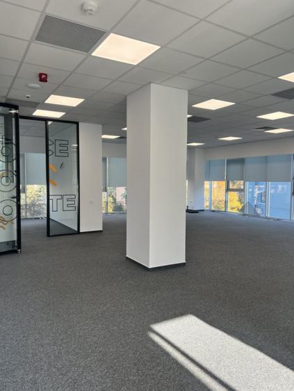 Birou ultramodern / Zona comerciala/ Acces facil