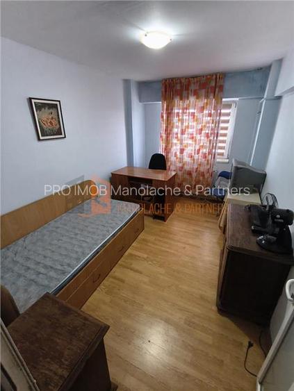 Comison 0 ! Apartament 2 camere cf 1 decomandat zona Micro 3 - 3