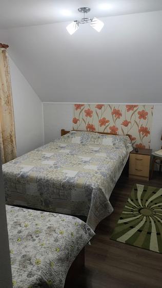PENSIUNE SAU CASA DE LOCUIT LA CENAD