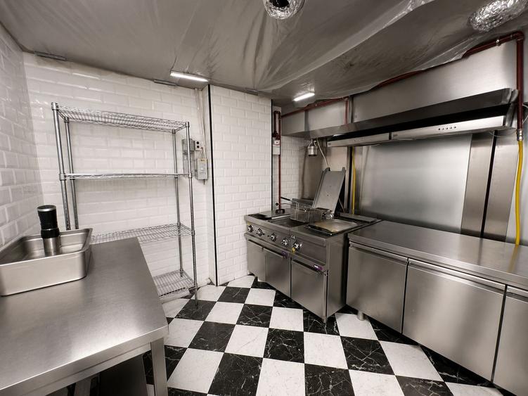 Spatiu Comercial I Restaurant Fast Food I Stradal