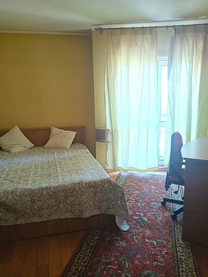 Apartament cu 3 camere de închiriat – Piața Unirii | Vedere directă către Fântân