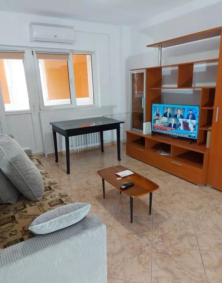 Apartament 2 camere Obor-Mosilor/Balcon/Metrou la 2 minute
